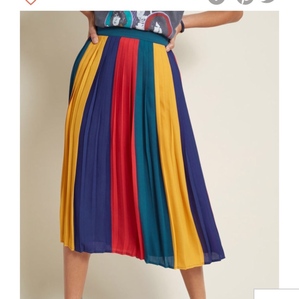 NWOT Colorful Accordion Skirt - ModCloth!